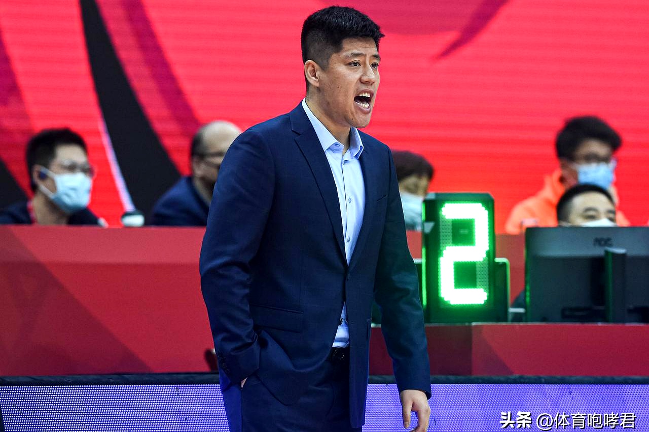 北京首钢客场战胜对手，赢得关键胜利