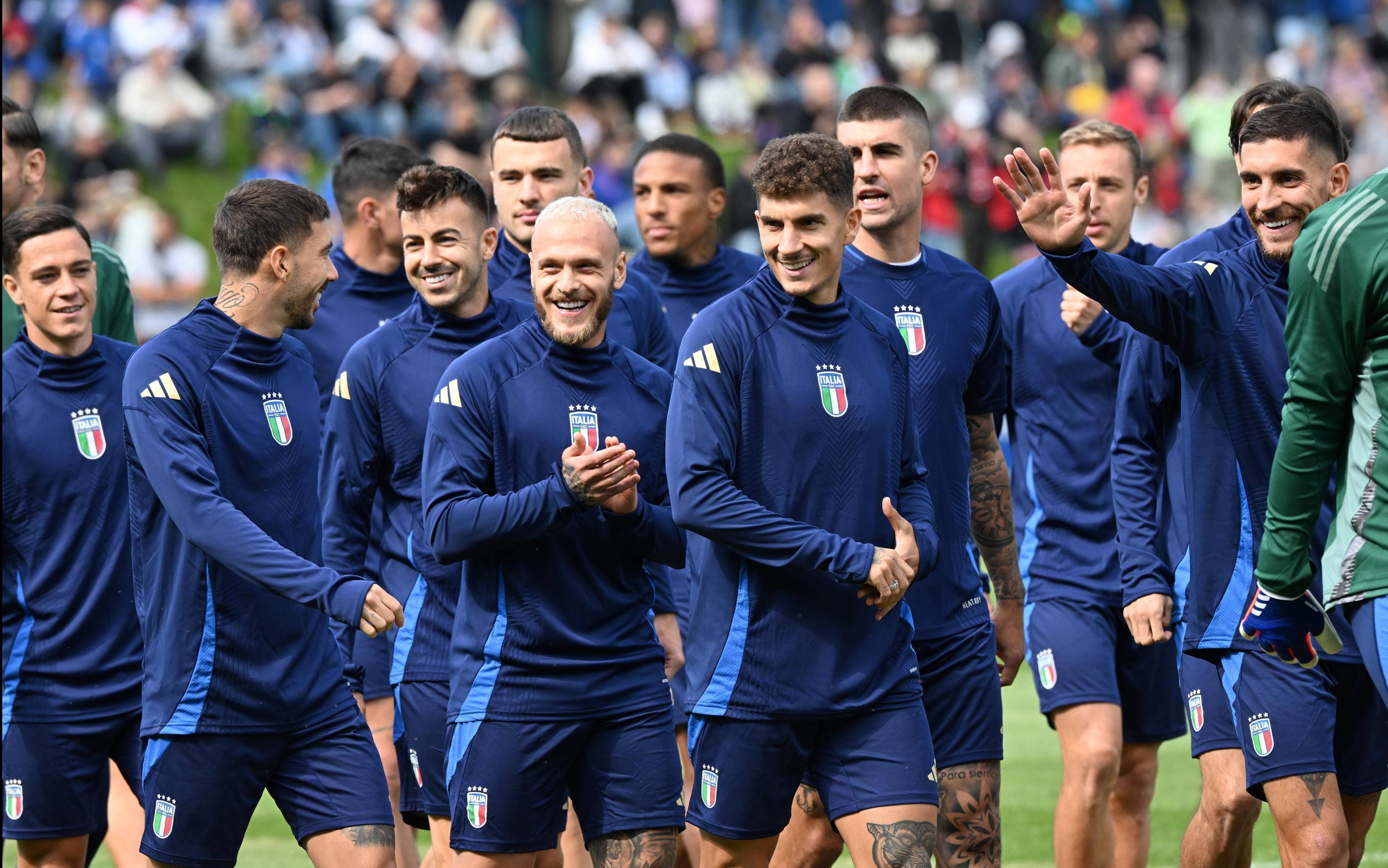 斯洛伐克队表现出色,晋级总决赛,争夺冠军 斯洛伐克队表现出色,晋级总决赛,争夺冠军