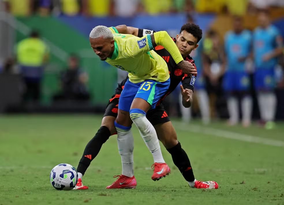 巴西队胜出令人惊讶，欧预赛异军突起