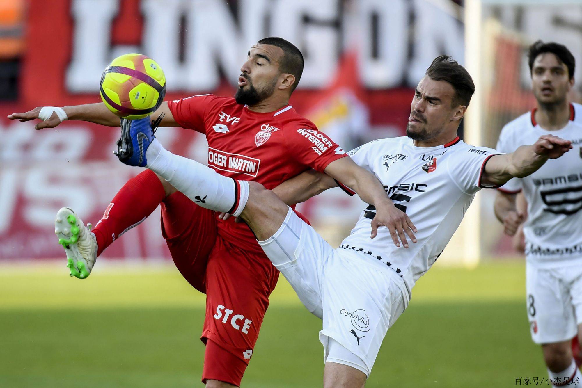 南特主场大胜里昂，积分稳固