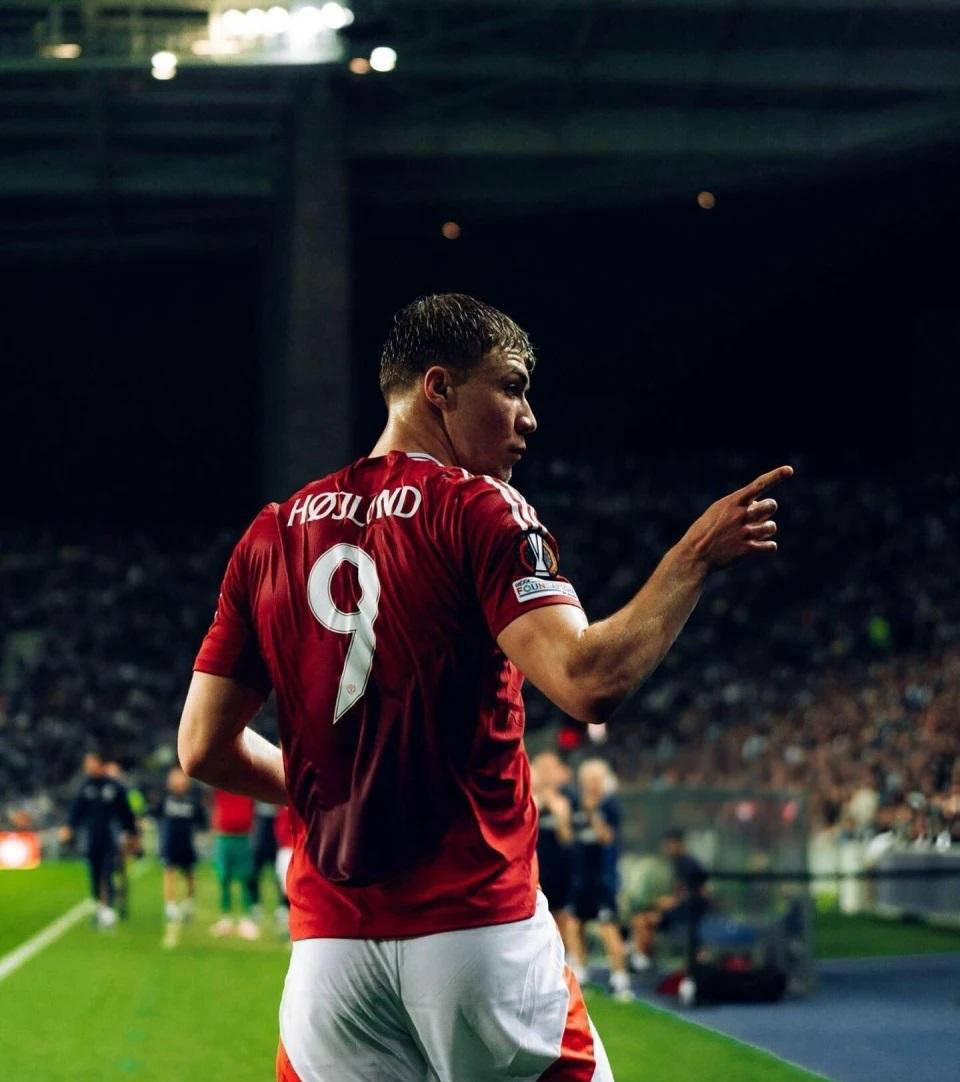 包含丹麦球队在欧国联中斩获一场胜利,殊死搏杀晋级的词条 包含丹麦球队在欧国联中斩获一场胜利,殊死搏杀晋级的词条