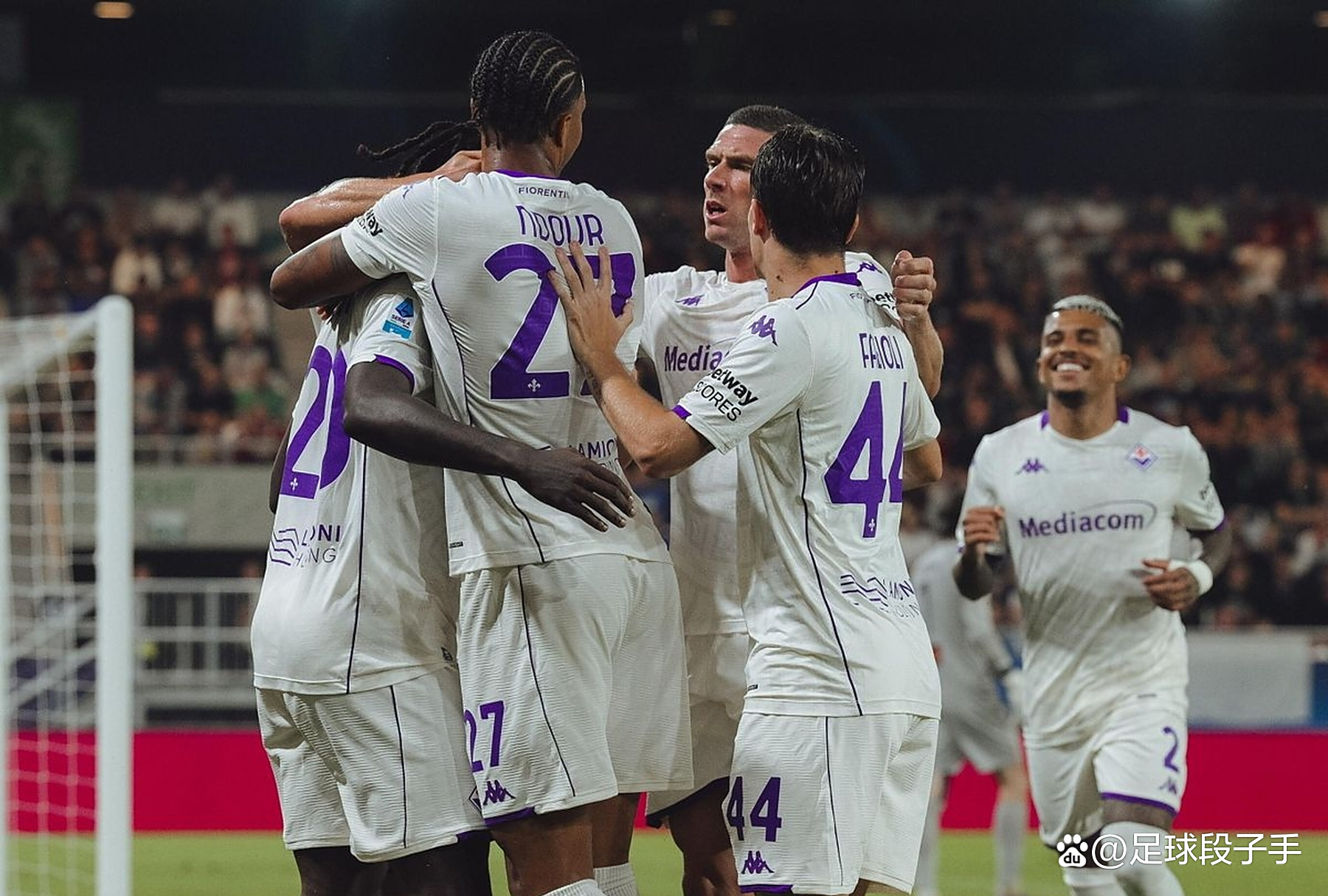 关于佛罗伦萨主场失分,争夺欧战资格遇阻的信息 关于佛罗伦萨主场失分,争夺欧战资格遇阻的信息