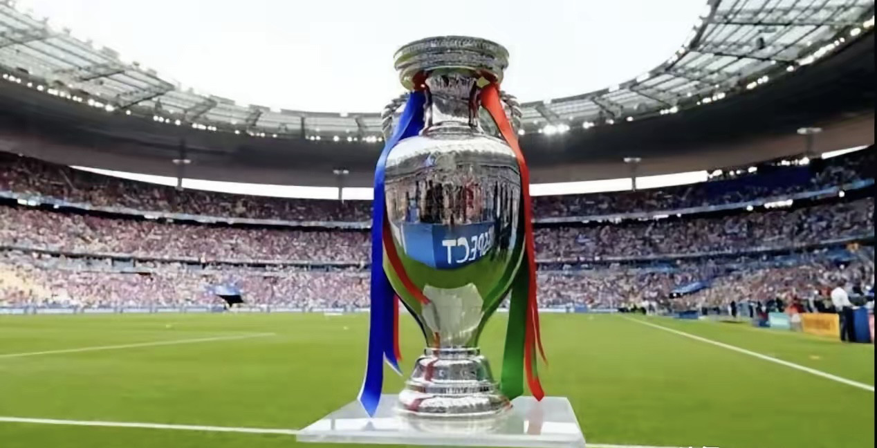 捷克队狂胜斯洛伐克,晋级四强 捷克队狂胜斯洛伐克,晋级四强