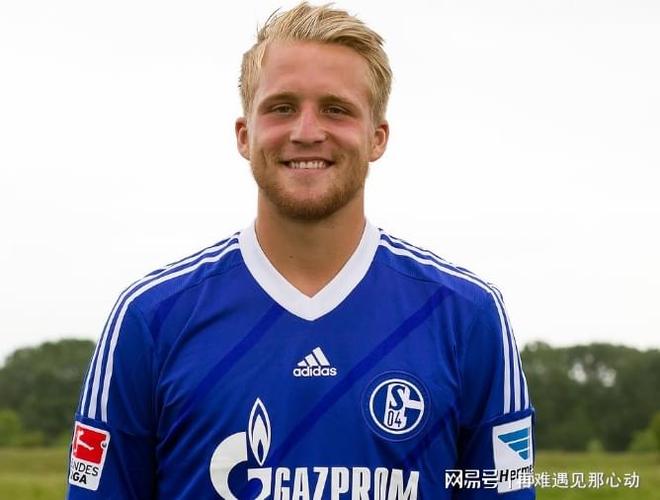 弗赖堡豪取连胜，球队士气高涨的简单介绍