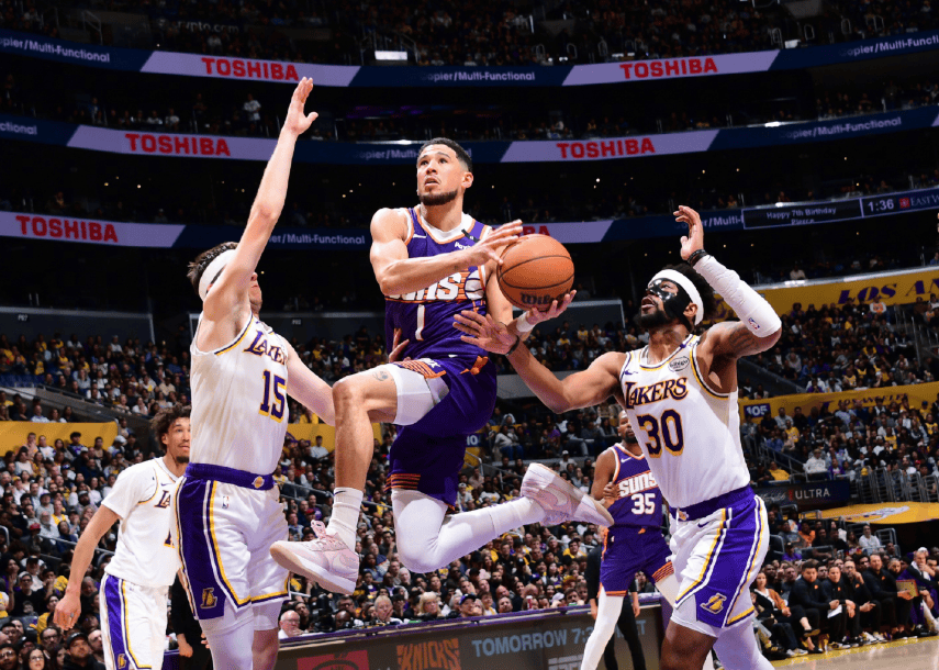 太阳客场惨败魔术，布克独得42分