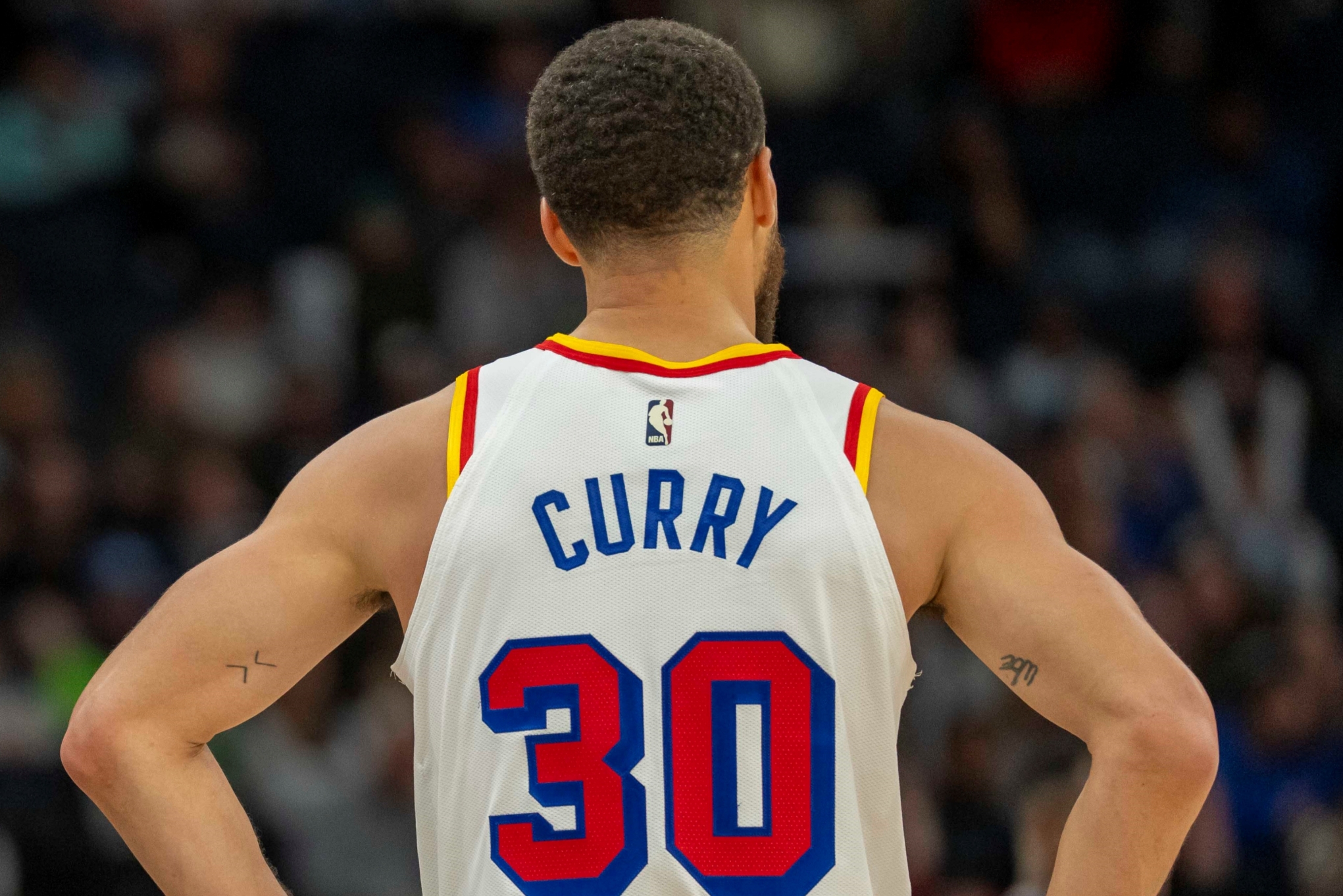 勇士不敌爵士,库里难以单枪匹马 勇士不敌爵士,库里难以单枪匹马